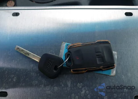 2020 Chevrolet Silverado 1500 2Wd Short Bed Lt from USA, damaged, VIN 3GCPWCED0LG156243